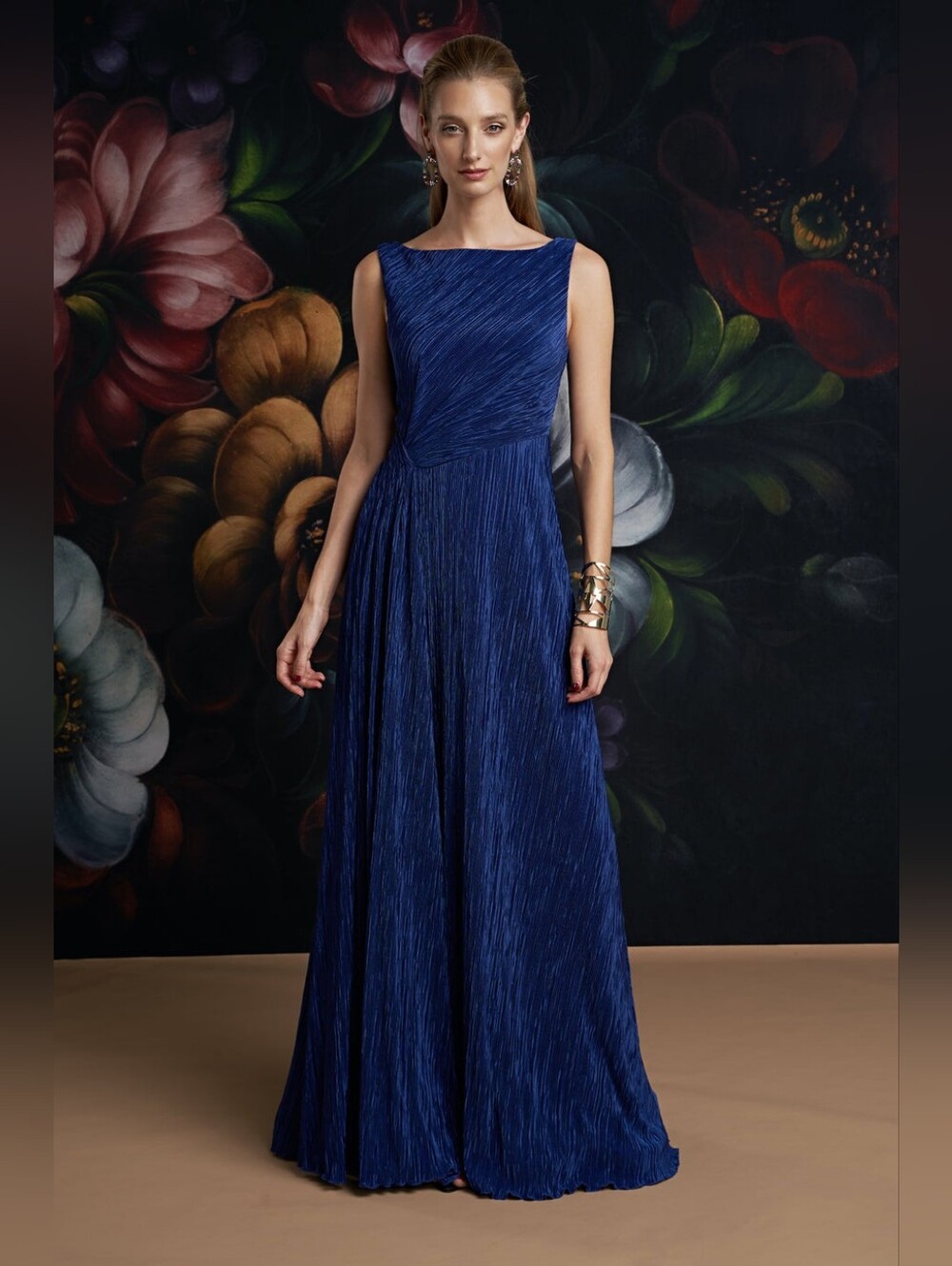 Kay Unger Contessa Navy Blue Evening Gown - Sleeveless Boat Neck - Picture 3 of 6